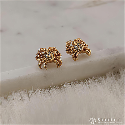 Crab Shape Exquisite Tiny Studs