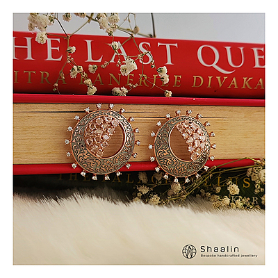 Beautiful Round Shaped Rose Gold Earrings