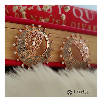 Beautiful Round Shaped Rose Gold Earrings