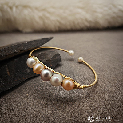 Fresh Water Pearl Gold Plated Beautiful Bangle Bracelet