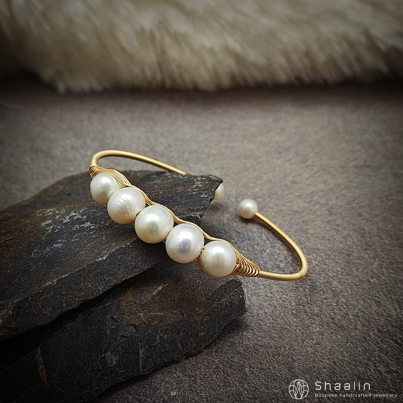 Fresh Water Pearl Gold Plated Beautiful Bangle Bracelet
